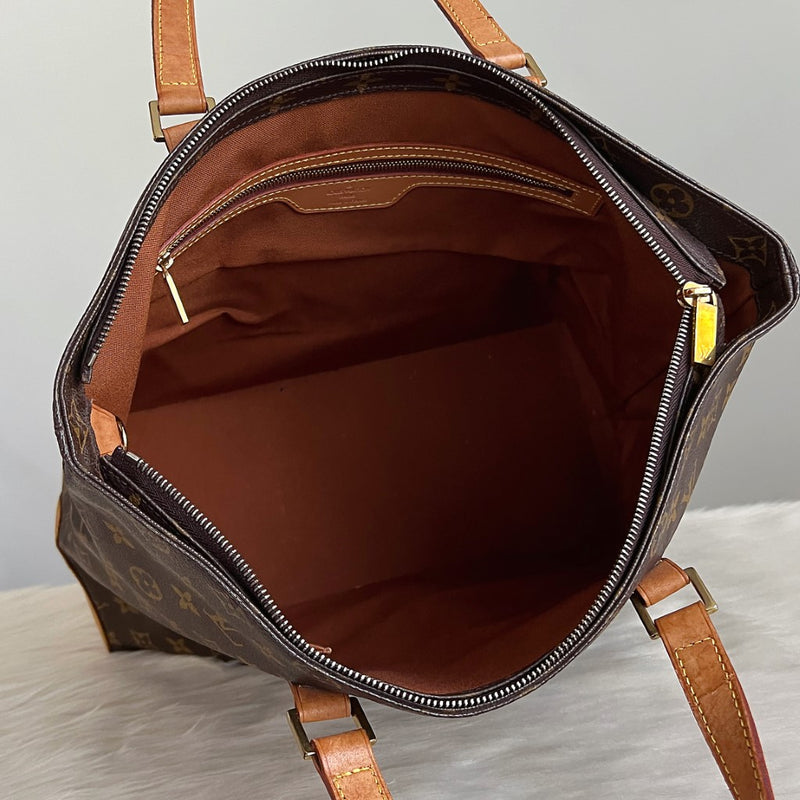 Louis Vuitton Signature Monogram Cabas Mezzo Shoulder Bag