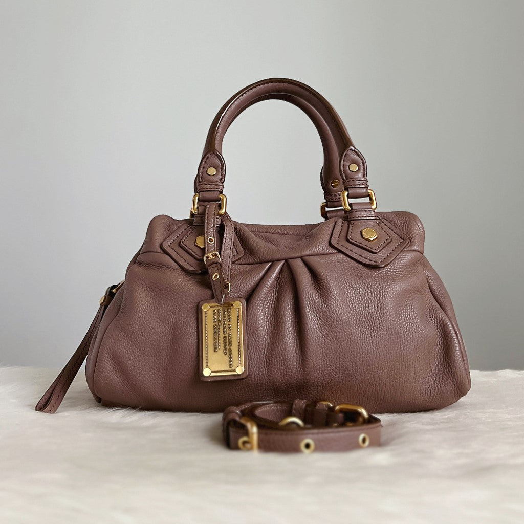 Marc Jacobs Mocha Leather Classic Q 2 Way Shoulder Bag