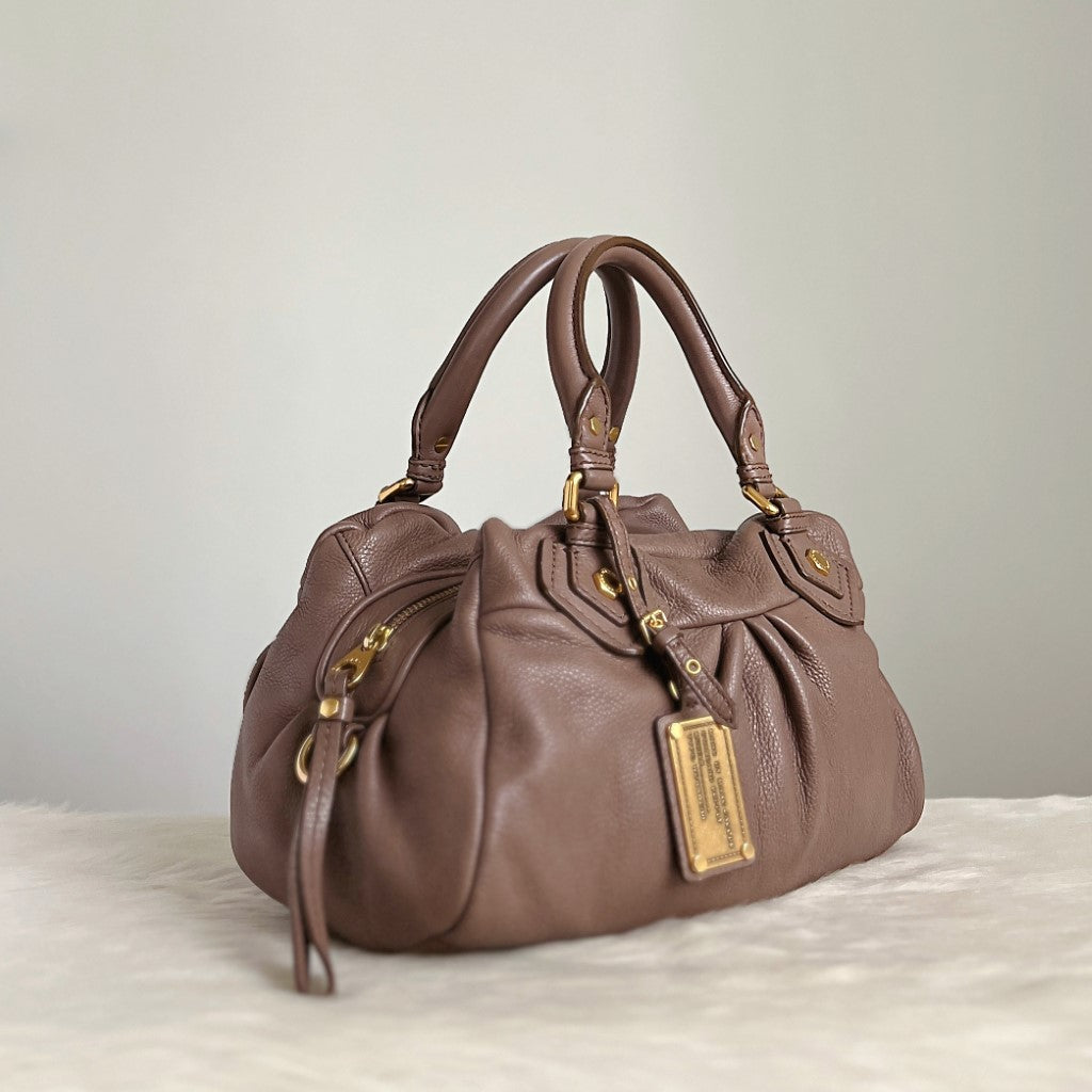 Marc Jacobs Mocha Leather Classic Q 2 Way Shoulder Bag