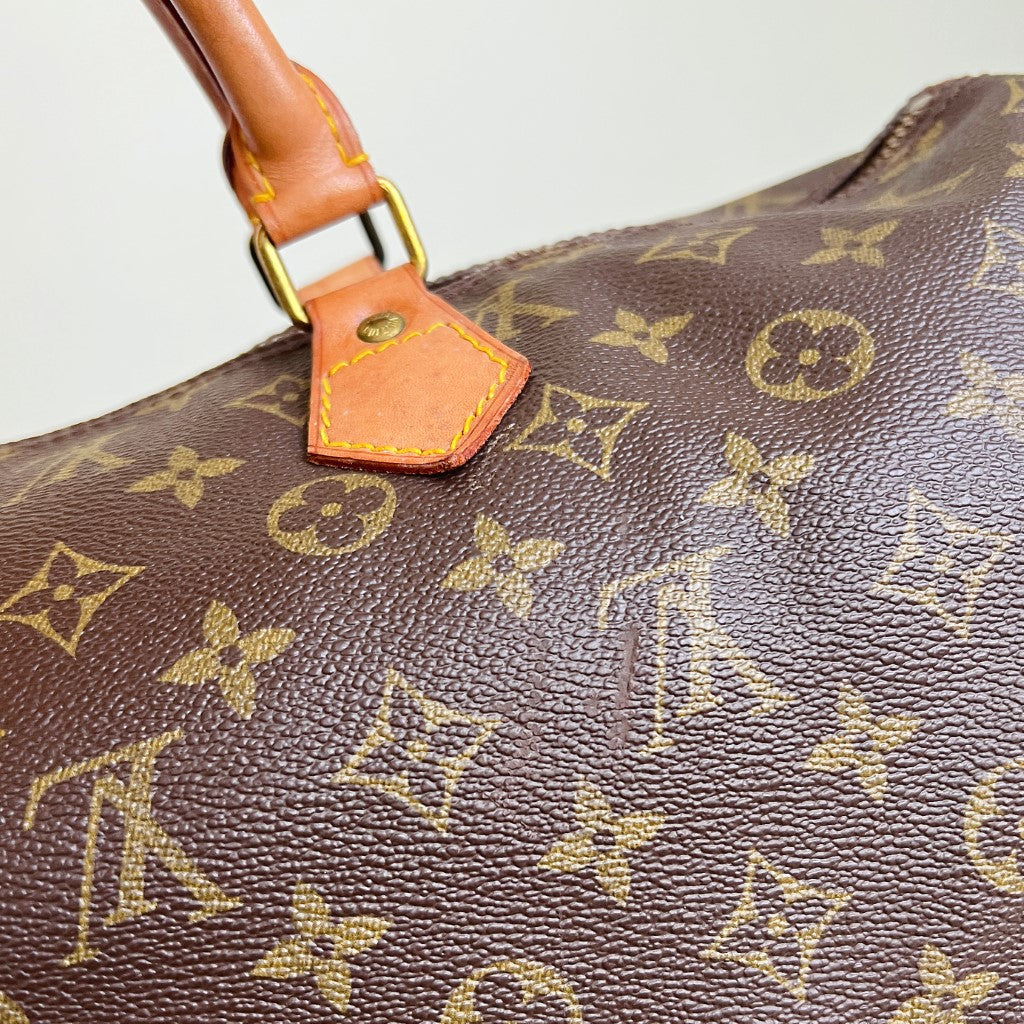 Louis Vuitton Signature Monogram Large Speedy 40 Bag