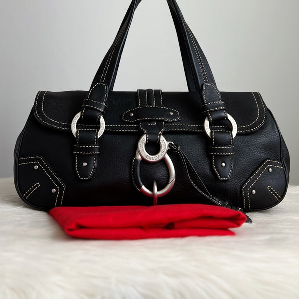 Bally Black Leather Front Ring Detail Shoulder Bag Excellent