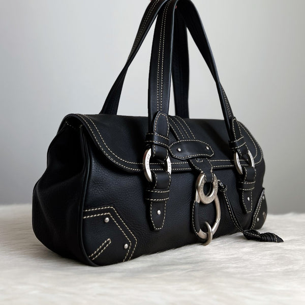 Bally Black Leather Front Ring Detail Shoulder Bag Excellent
