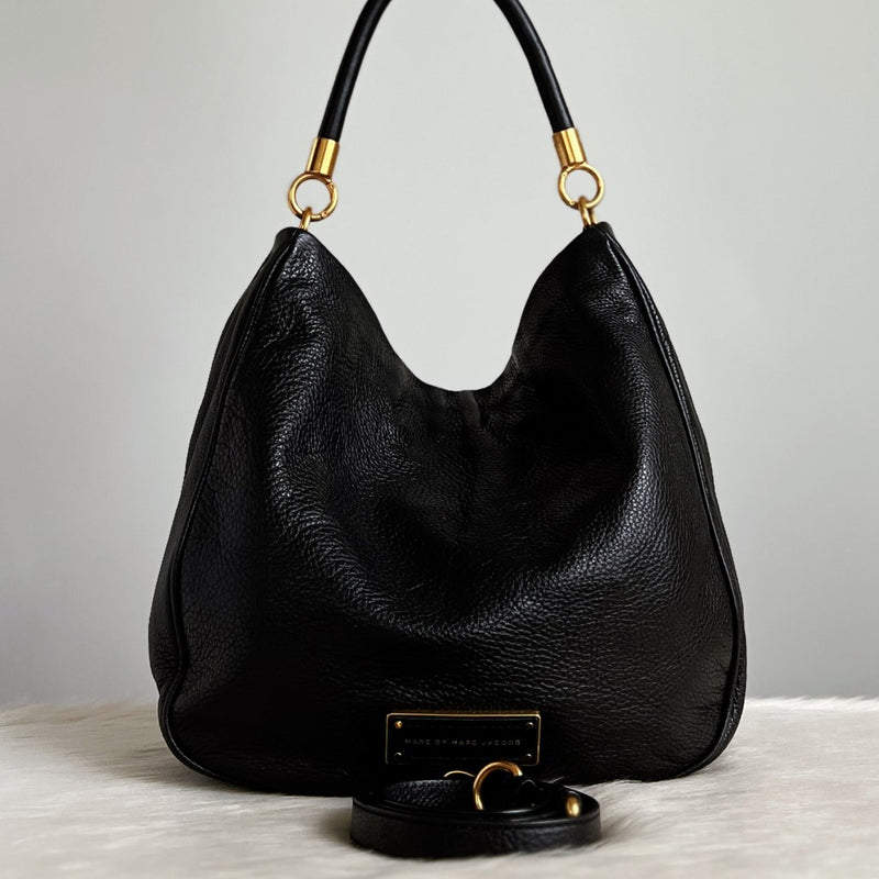 Marc Jacobs Black Leather Slouchy 2 Way Shoulder Bag Excellent
