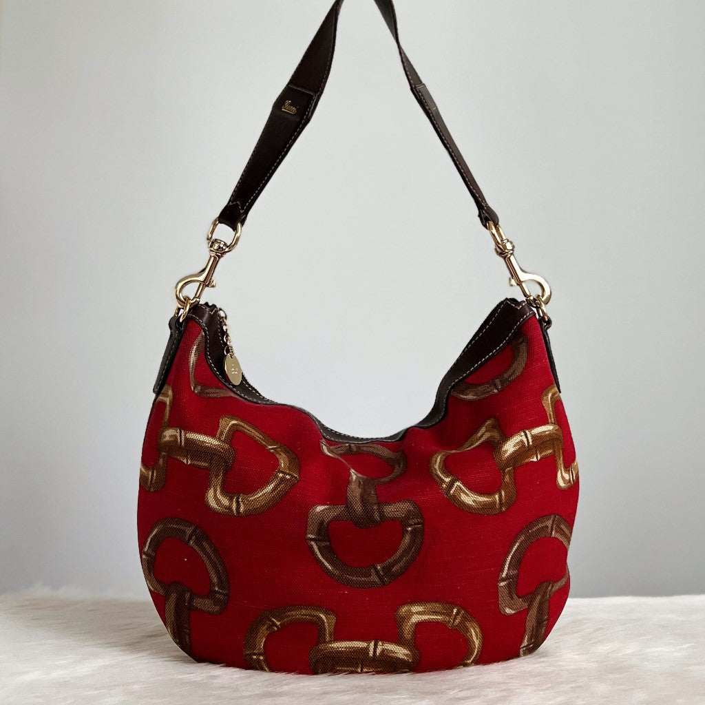 Gucci Signature Horsebit Pattern Half Moon Shoulder Bag