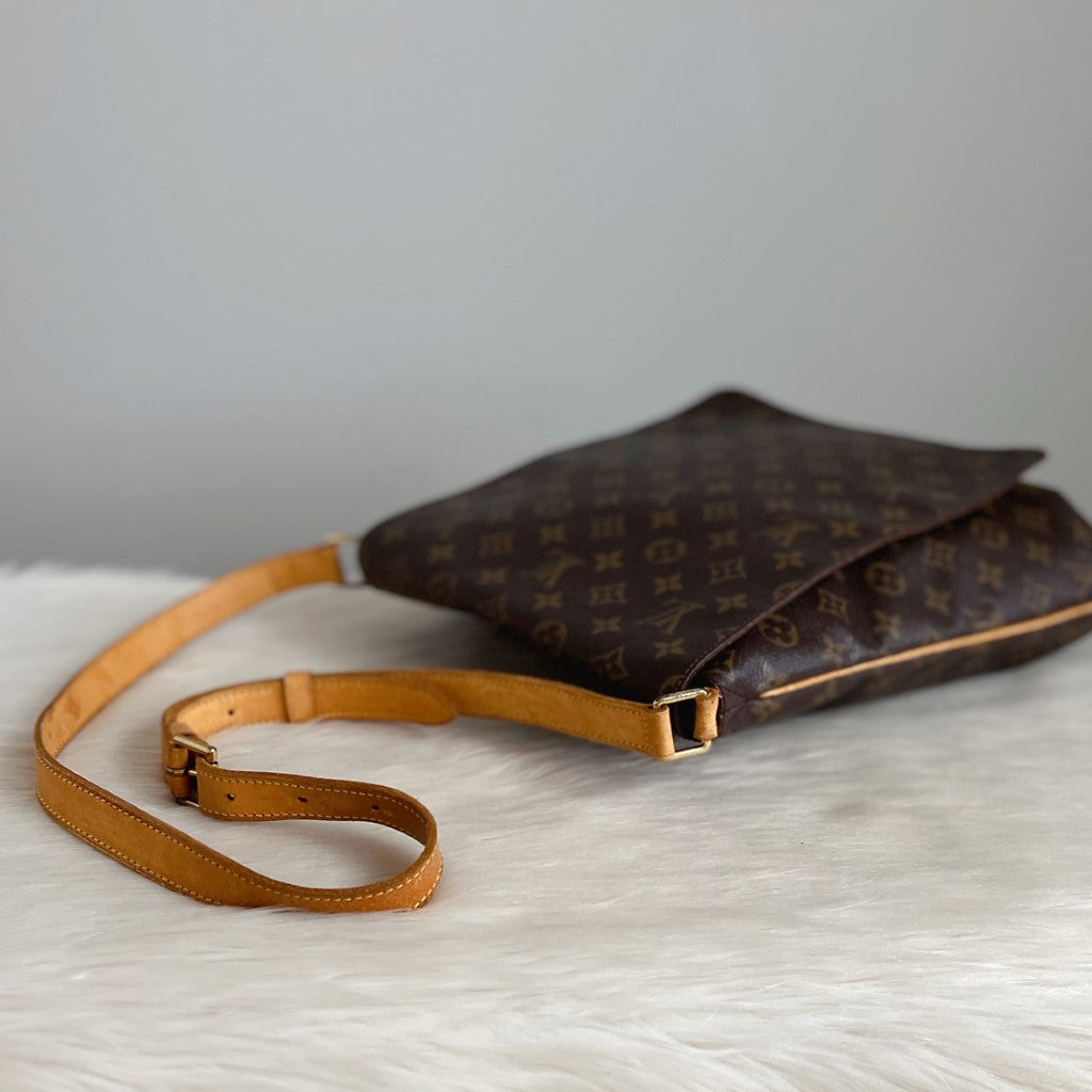 Louis Vuitton Signature Monogram Musette GM Crossbody Shoulder Bag