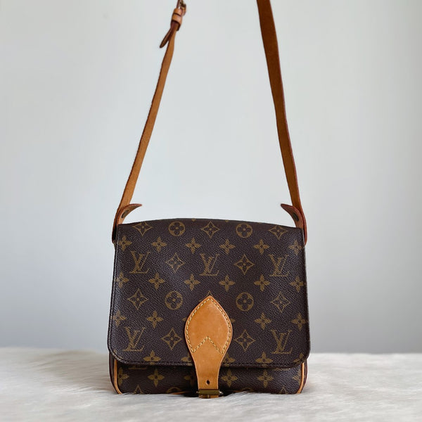 e PM, Used & Preloved Louis Vuitton Crossbody Bag