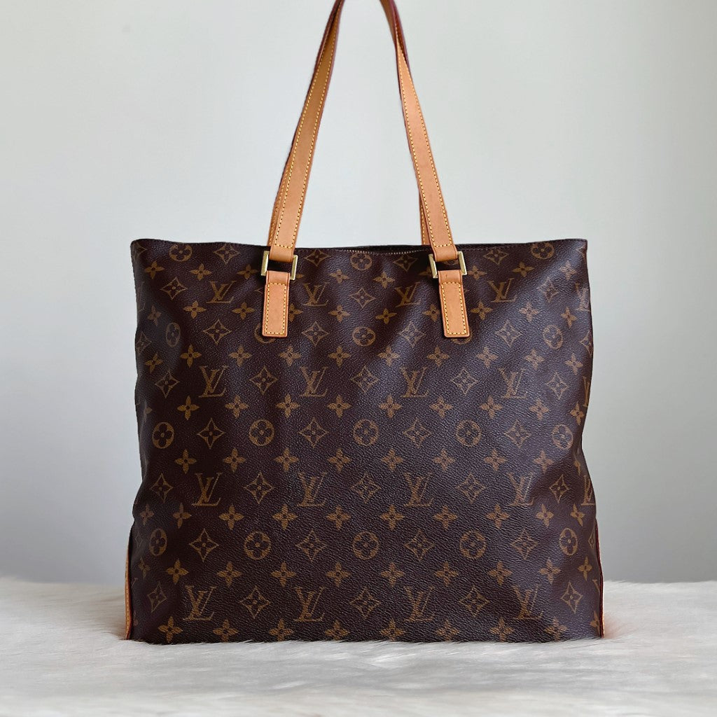 Louis Vuitton Signature Monogram Cabas Mezzo Shoulder Bag