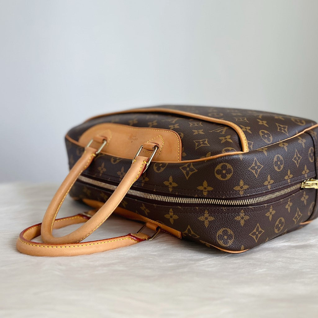 Louis Vuitton Signature Monogram Deauville Tote