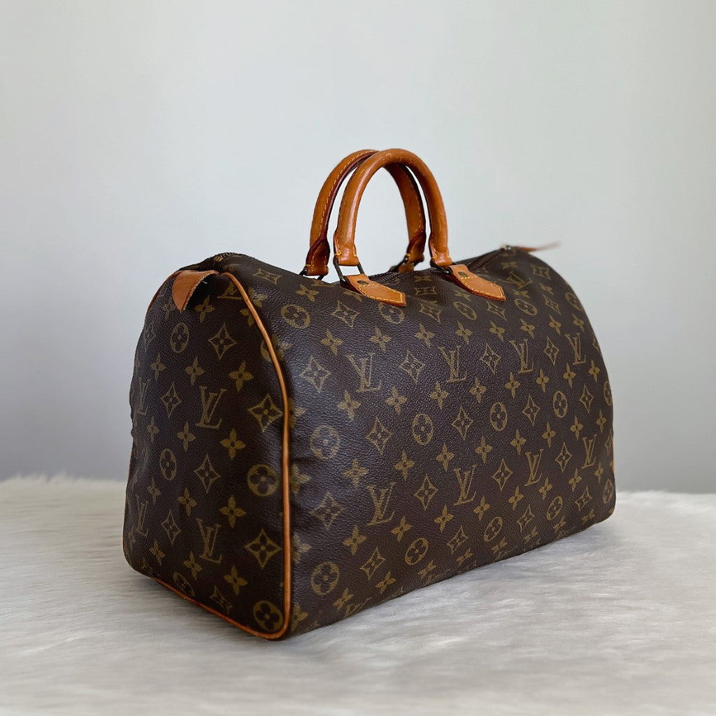 Louis Vuitton Signature Monogram Large Speedy 40 Bag