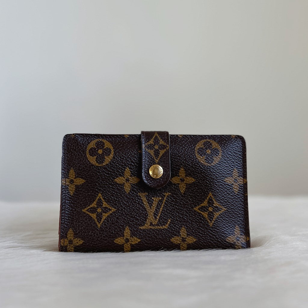 Louis Vuitton Monogram Classic Coin Compartments Wallet