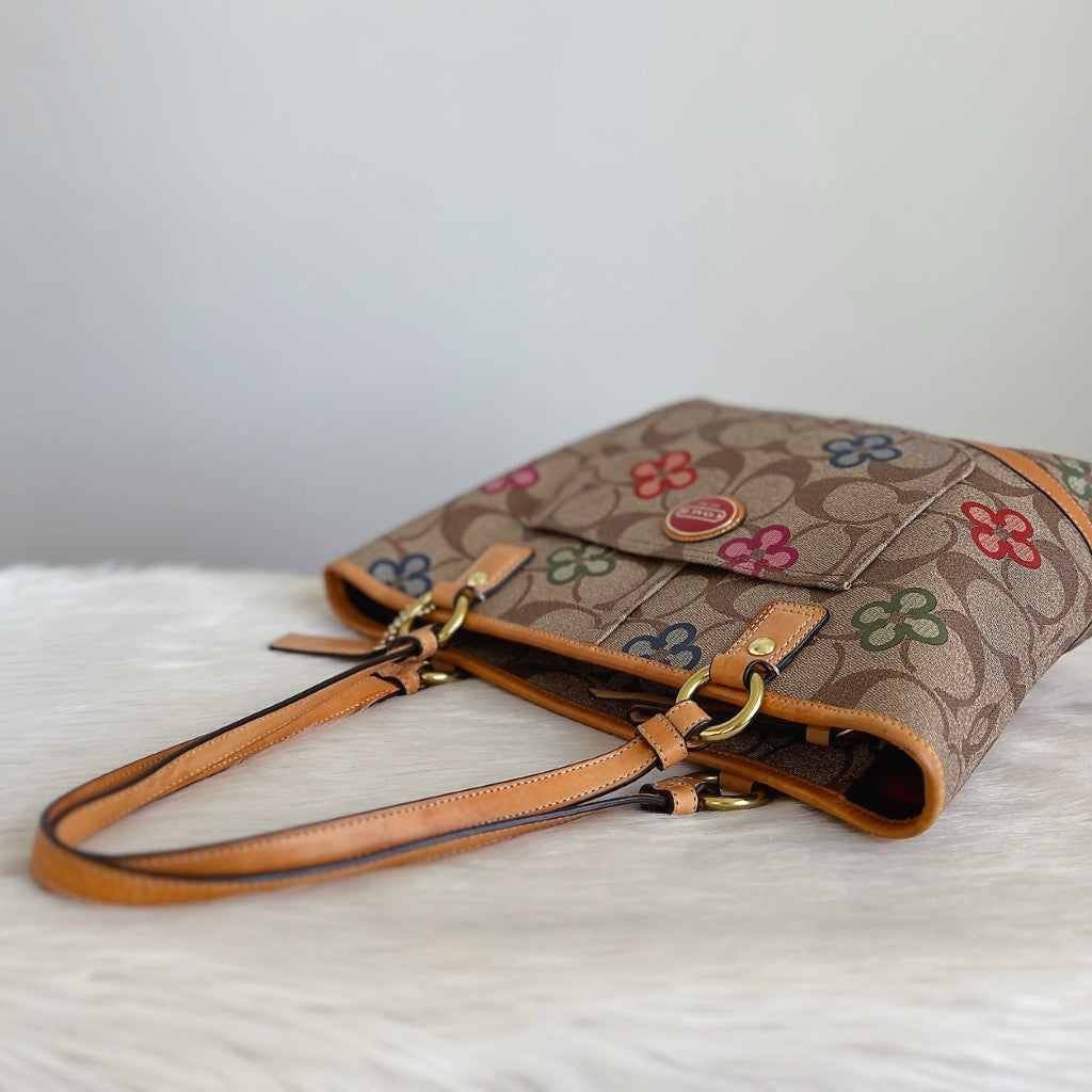 Coach Monogram Floral Detail Pattern Shoulder Bag