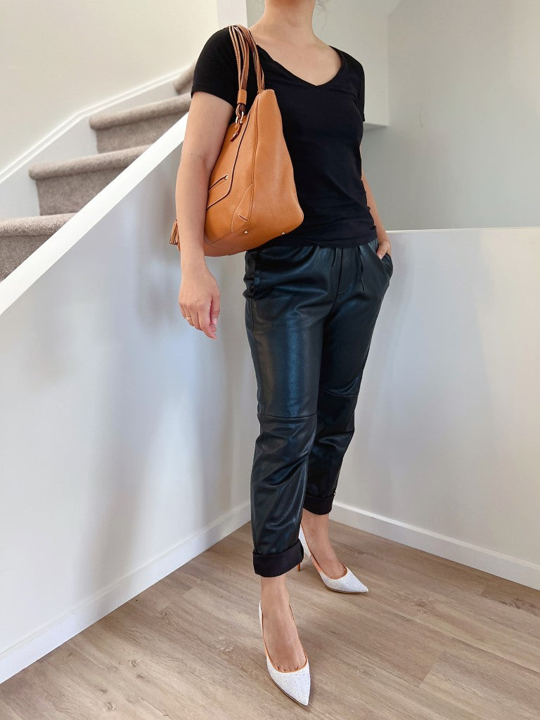 Kate Spade Caramel Leather Tassel Zip Detail Shoulder Bag Excellent