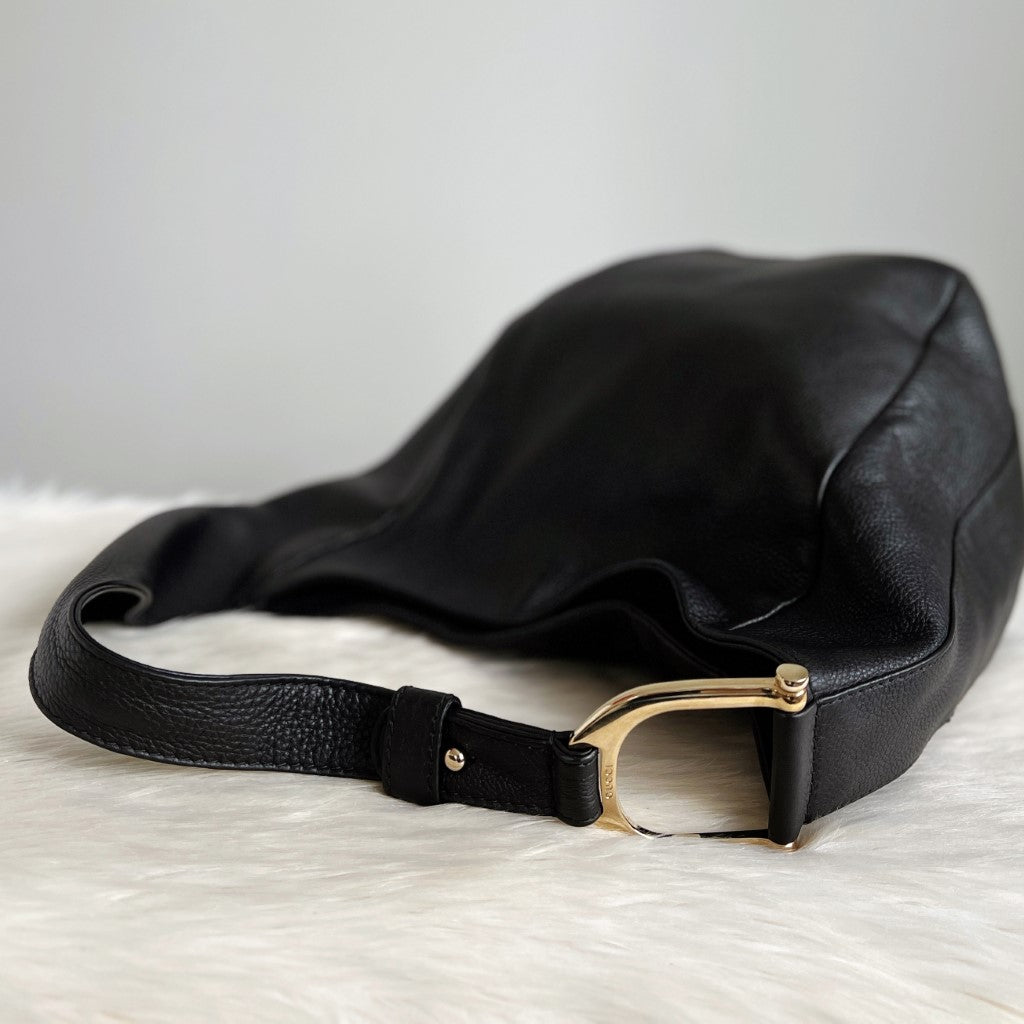 Gucci Black Leather Ring Detail Slouchy Shoulder Bag Excellent