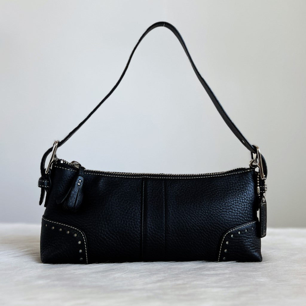 Coach Black Leather Corner Detail Small Shoulder Bag Excellent