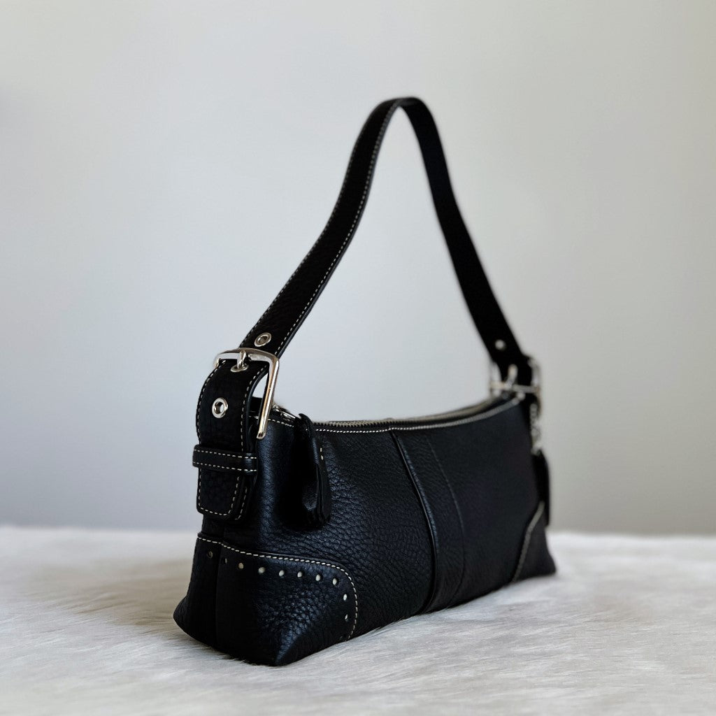 Coach Black Leather Corner Detail Small Shoulder Bag Excellent