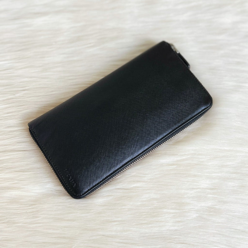 Prada Black Leather Coin Compartment Unisex Long Wallet Excellent