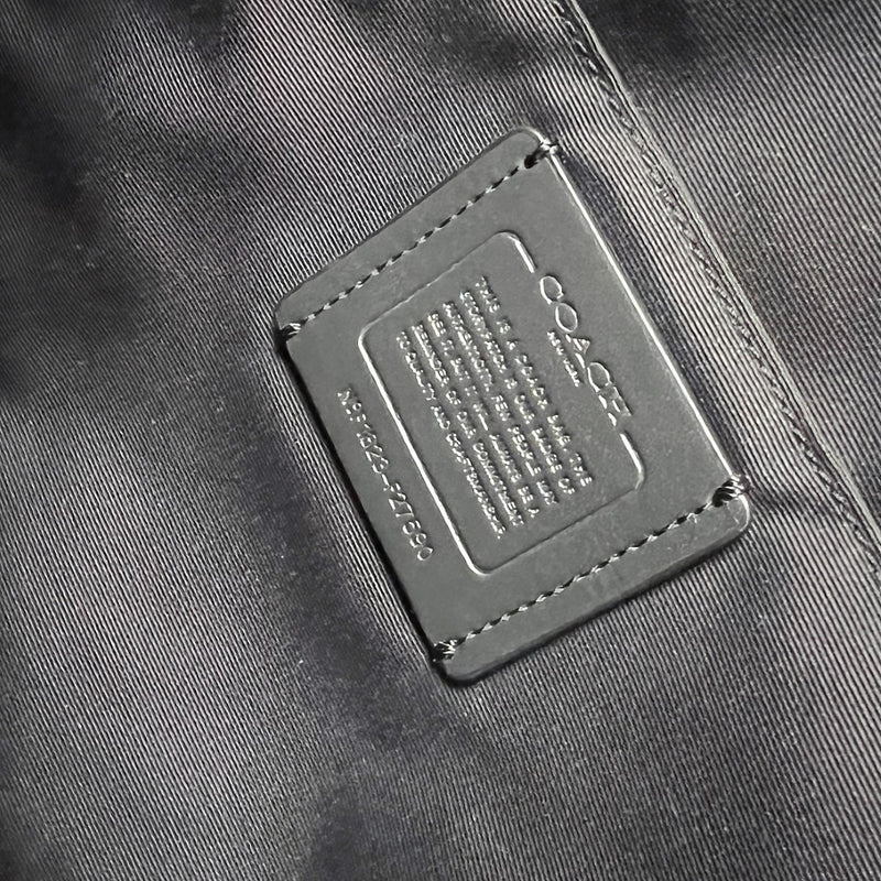 Coach Black Leather Front Logo 2 Way Shoulder Bag Like New