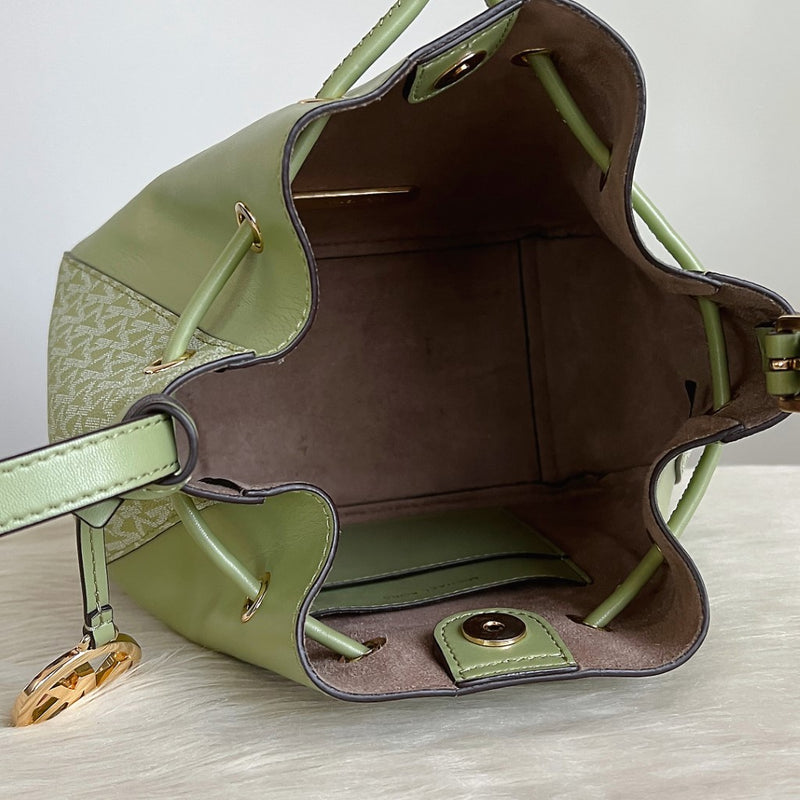 Michael Kors Monogram Patchwork Bucket Crossbody Shoulder Bag