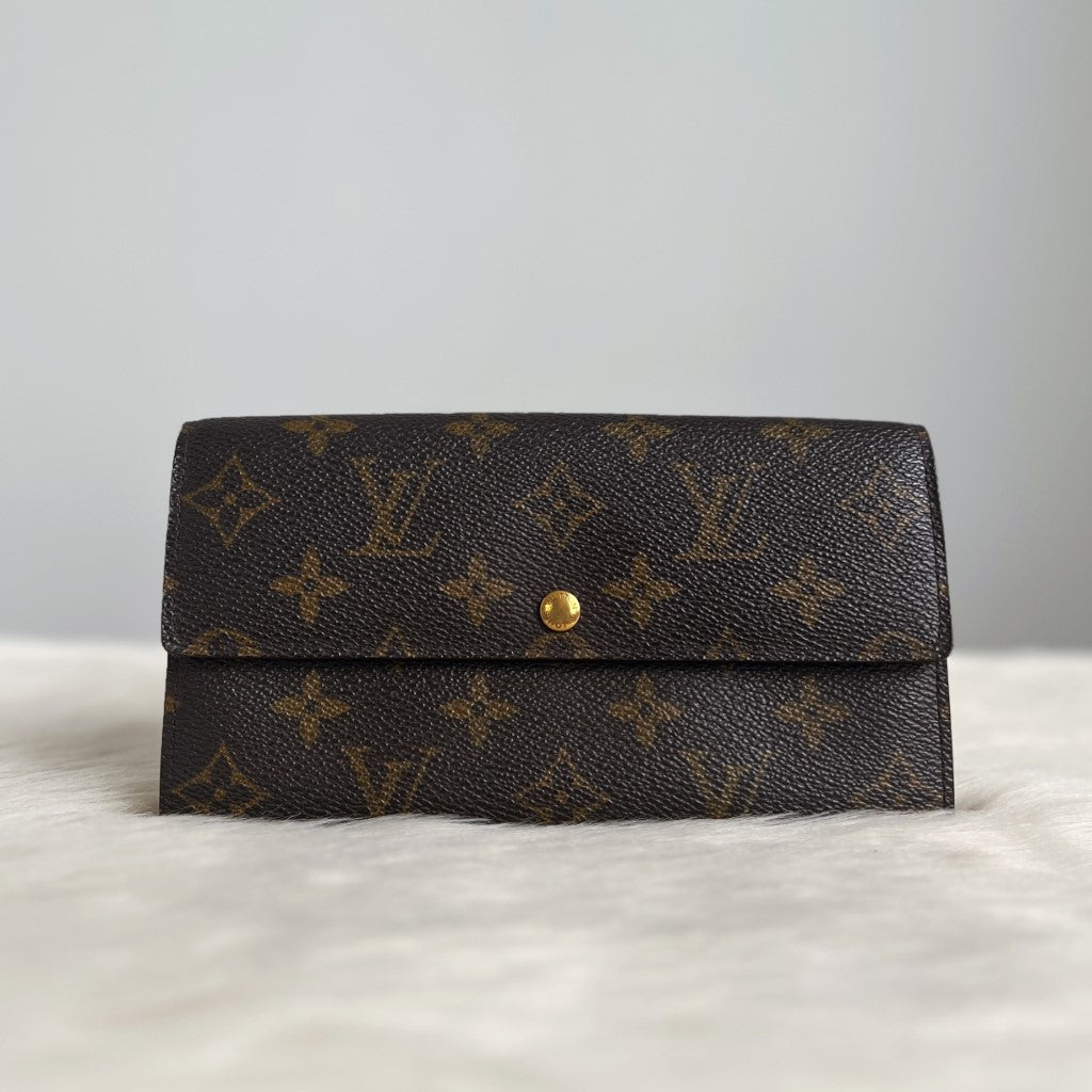 Louis Vuitton Signature Monogram Zip Compartment Long Wallet