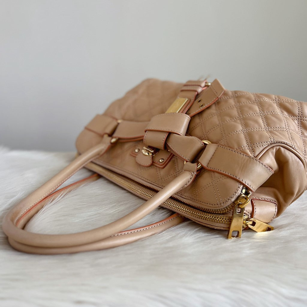 Marc Jacobs Beige Leather Quilted Front Bow Shoulder Bag