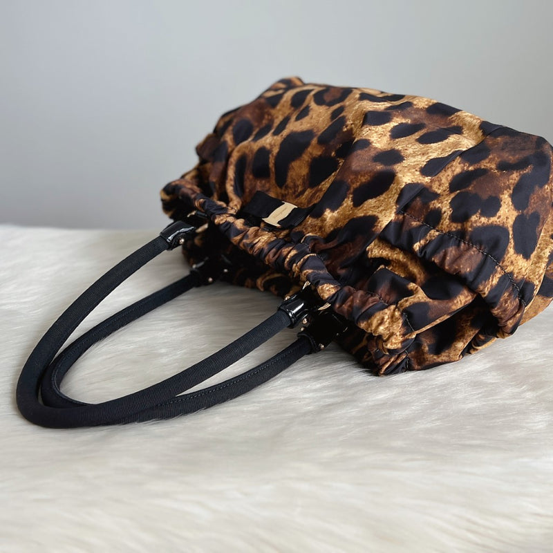 Salvatore Ferragamo Leopard Triple Compartment Shoulder Bag Excellent