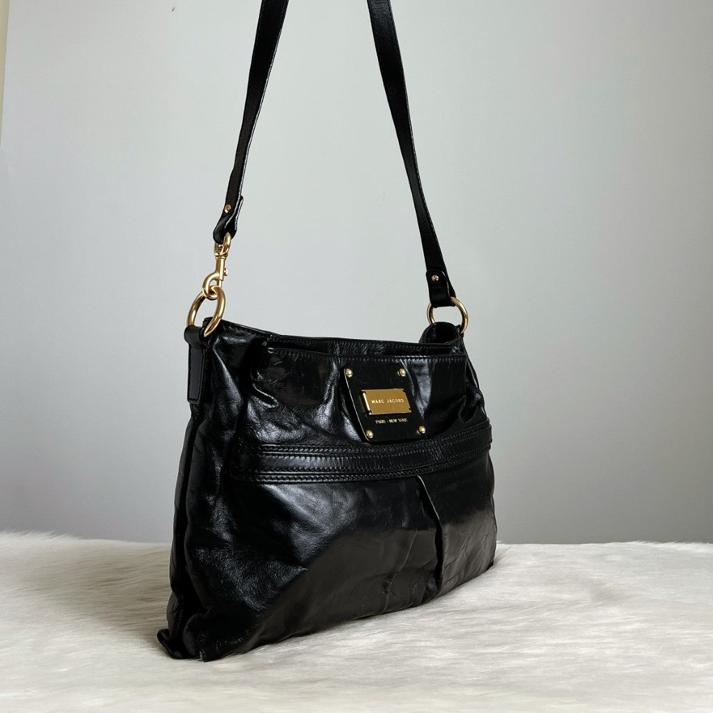 Marc Jacobs Black Leather Messenger Crossbody Shoulder Bag Excellent