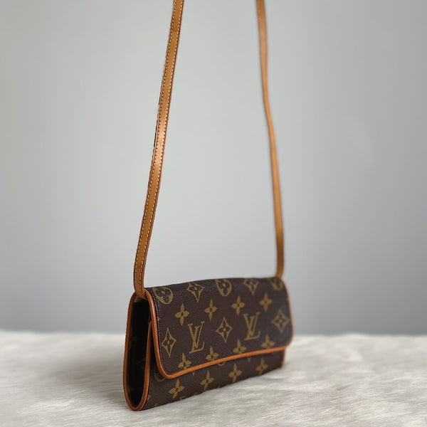 Louis Vuitton Signature Monogram Pochette Twin PM Mini Shoulder Bag