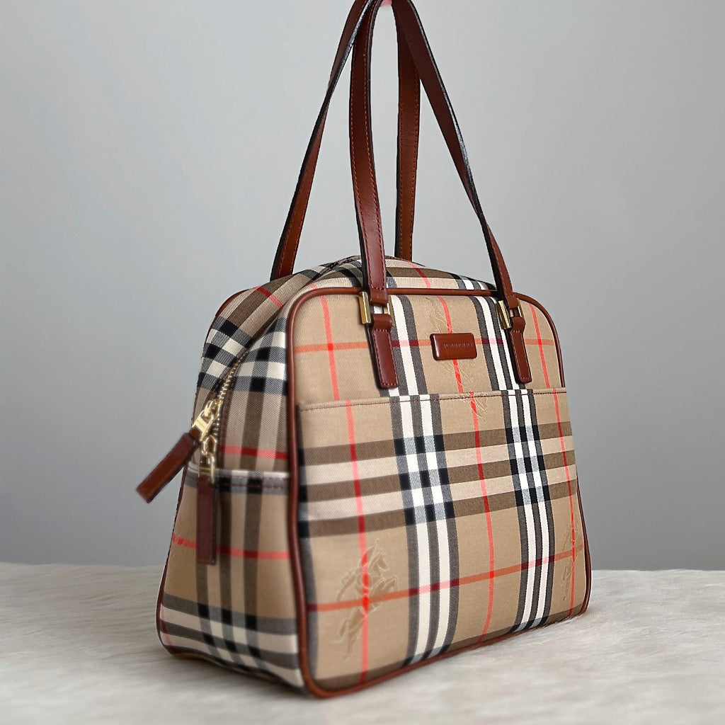 Burberry Signature Check Print Classic Career Shoulder Bag Excellent