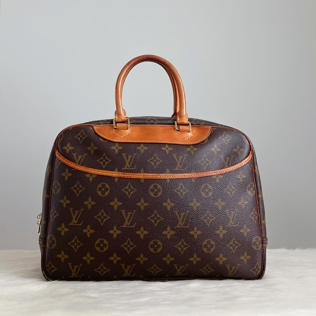 Louis Vuitton Signature Monogram Deauville Tote