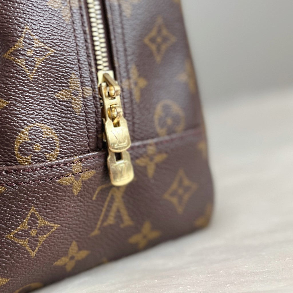 Louis Vuitton Signature Monogram Deauville Tote