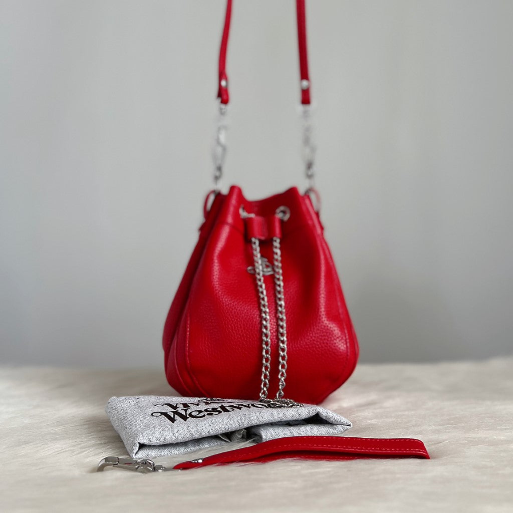 Vivienne Westwood Red Leather Drawstring Small 2 Way Shoulder Bag Like New