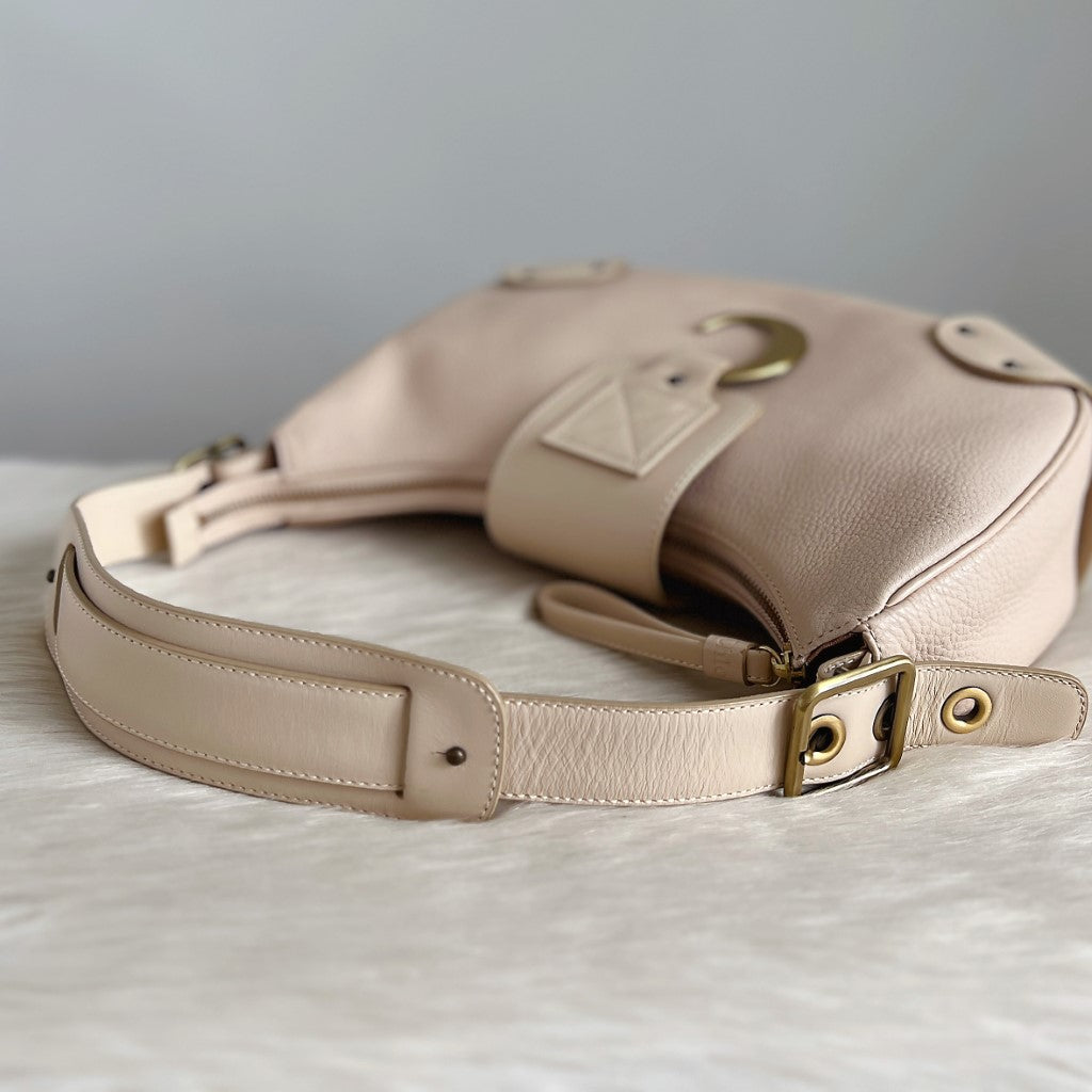 Chloe Beige Leather Signature C Buckle Shoulder Bag Excellent