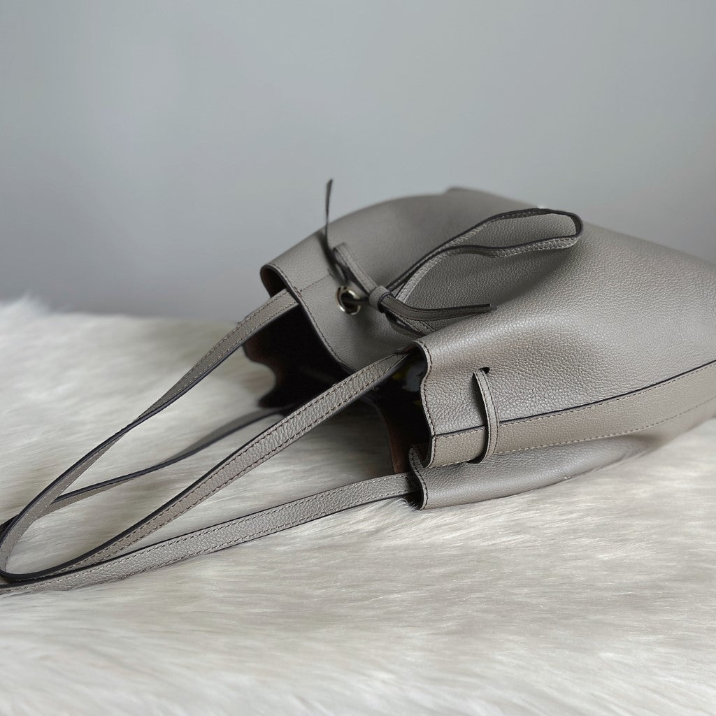 Furla Grey Leather Drawstring Career Shoulder Bag Like New