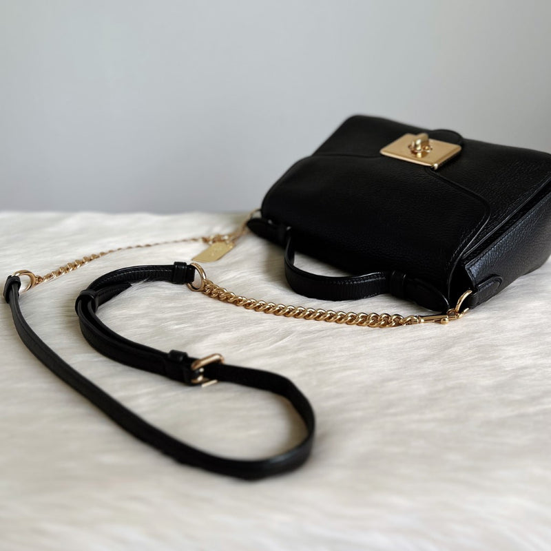 Coach black bag on sale with gold chain