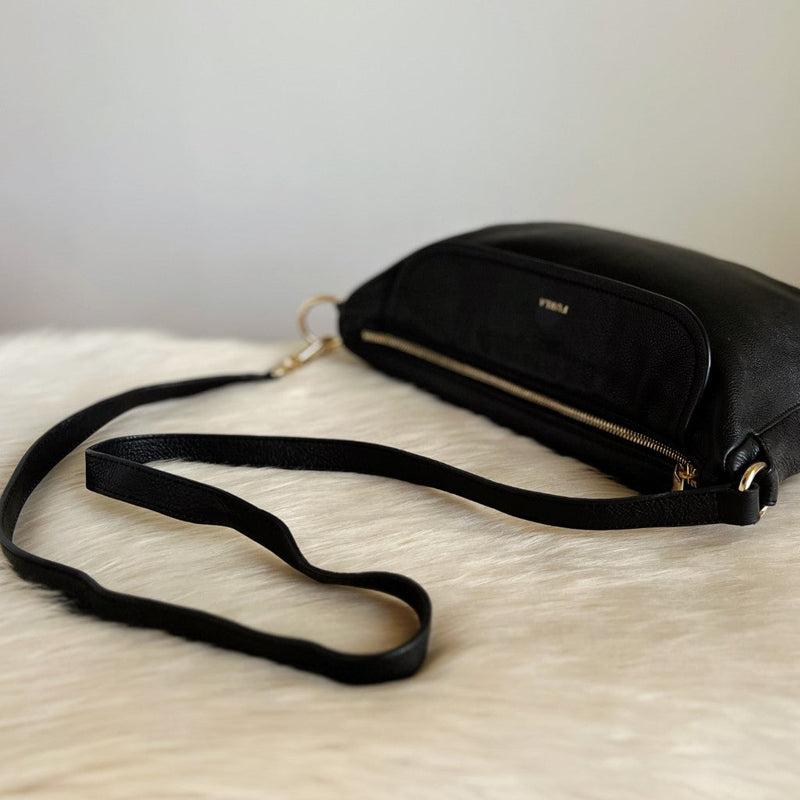 Furla Black Leather Front Pocket Crossbody Shoulder Bag