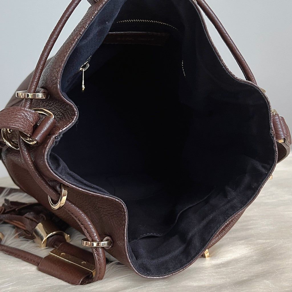 See by Chloe Chocolate Leather Bucket Drawstring Shoulder Bag Excellent