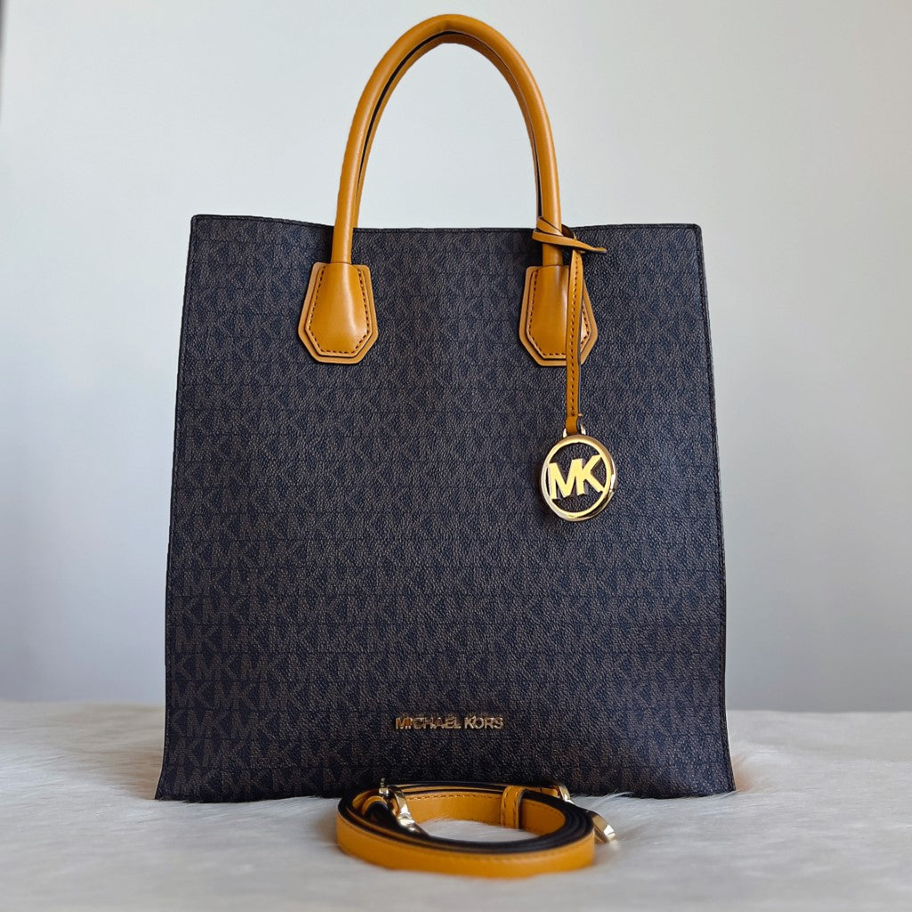 Michael Kors Leather Monogram Patchwork 2 Way Shoulder Bag Like New