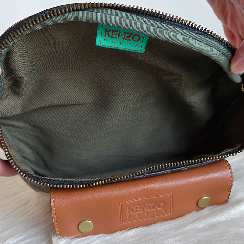 Kenzo Caramel Leather Pocket Stripe Detail Bum Bag Excellent Luxury Trade