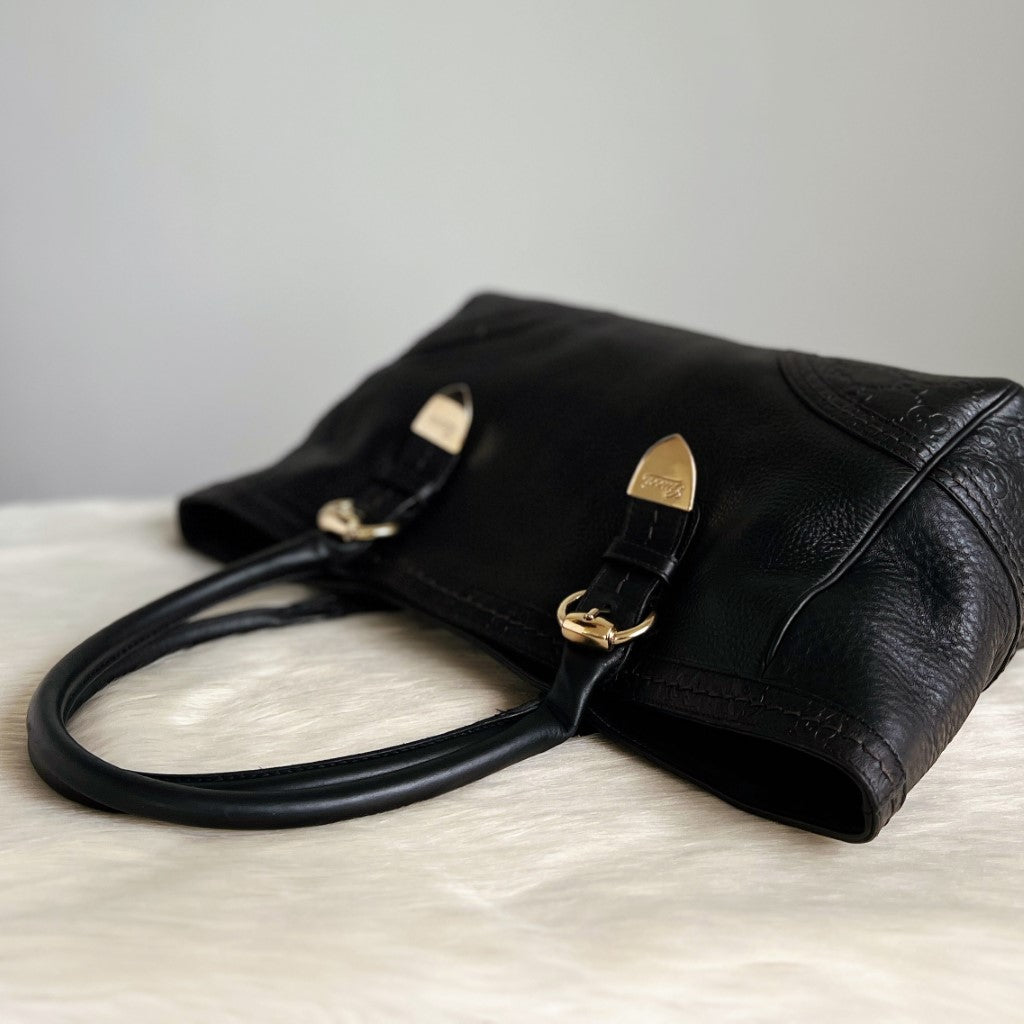 Gucci Black Leather Signature Double G Detail Shoulder Bag