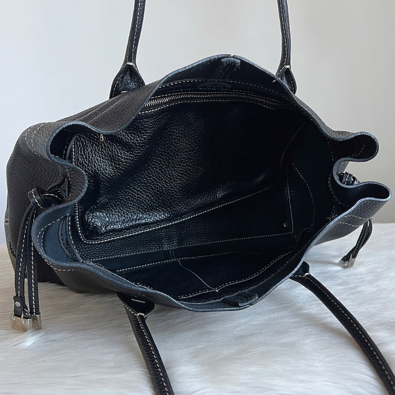 Tod's Black Leather Iconic Princess Diana Large Shoulder Bag Like New