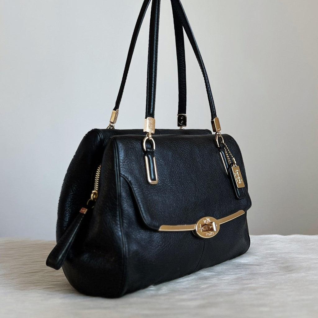 Coach Black Leather Front Turn Lock Flap Shoulder Bag