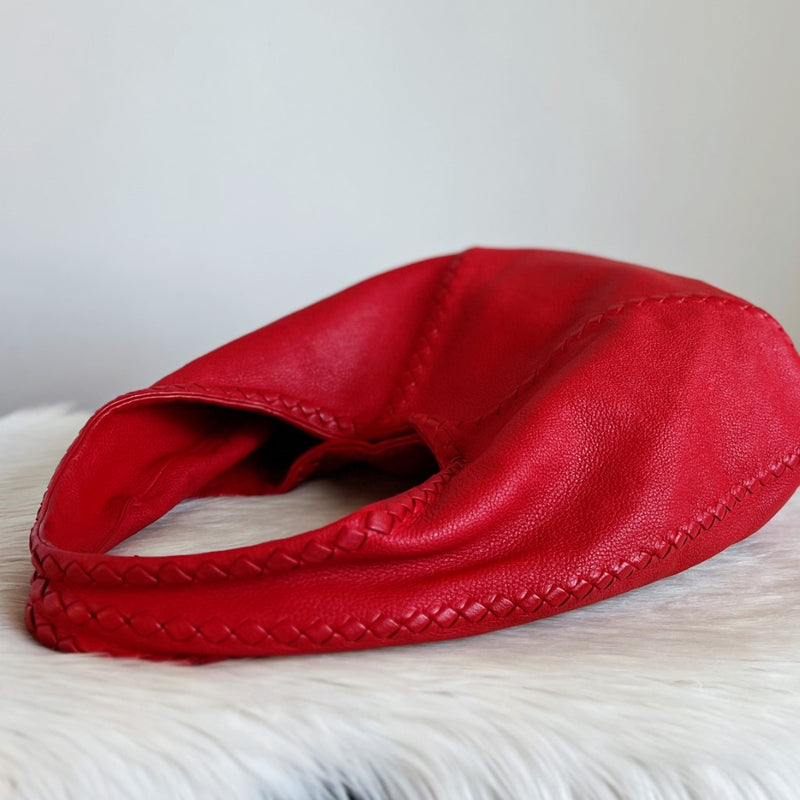 Bottega Veneta Red Leather Signature Cervo Hobo Shoulder Bag