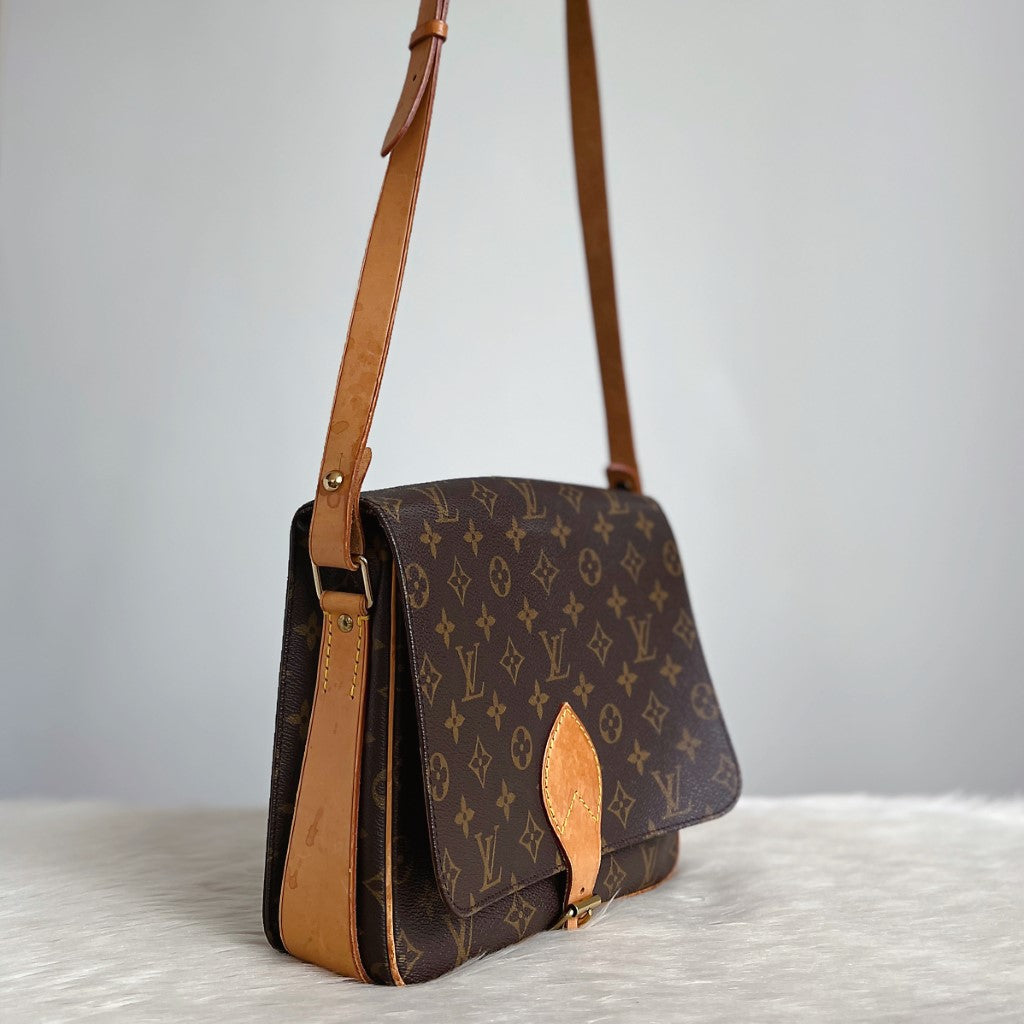 Louis Vuitton Signature Monogram Cartouchiere GM Crossbody Shoulder Bag