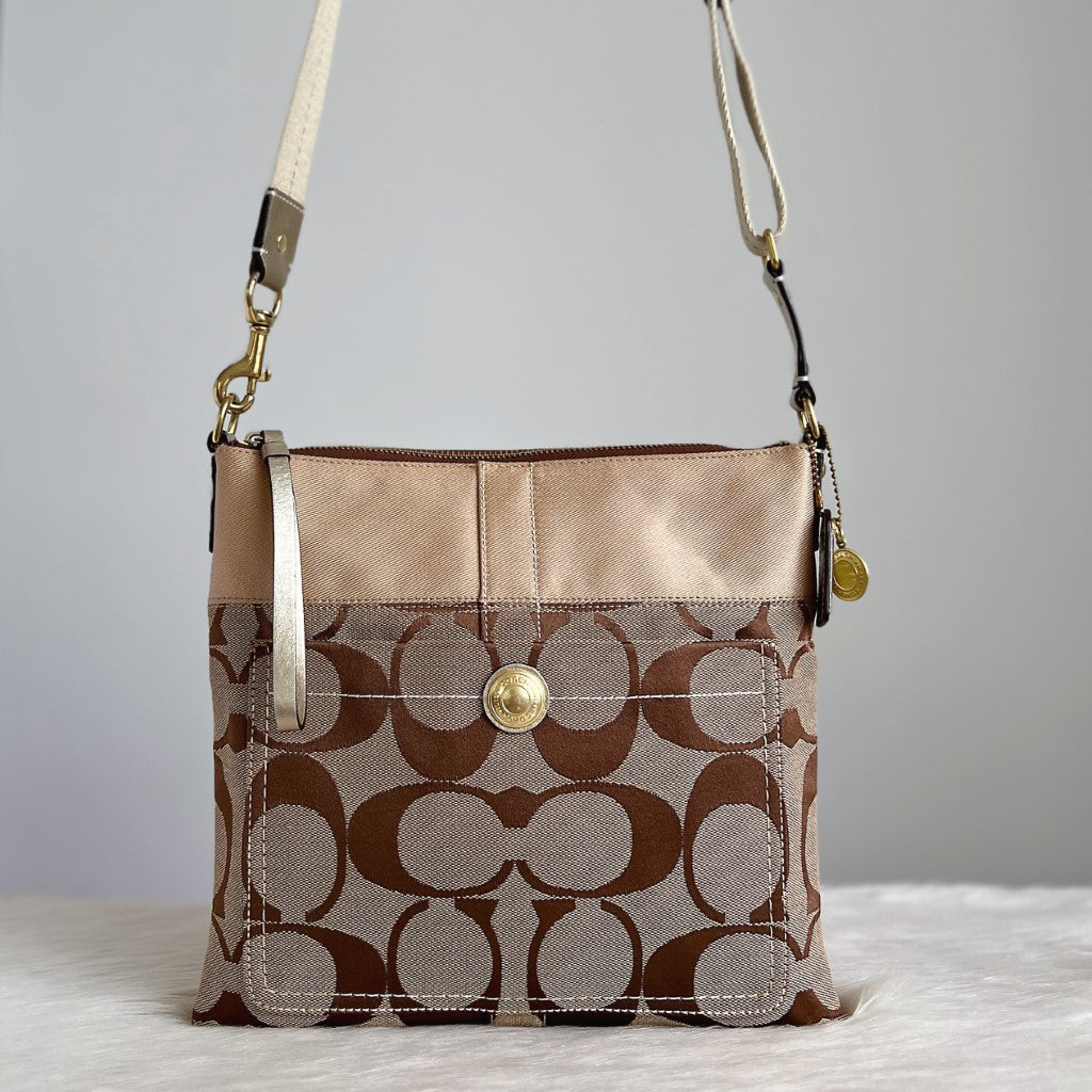 Coach Patchwork Monogram Messenger Crossbody Shoulder Bag