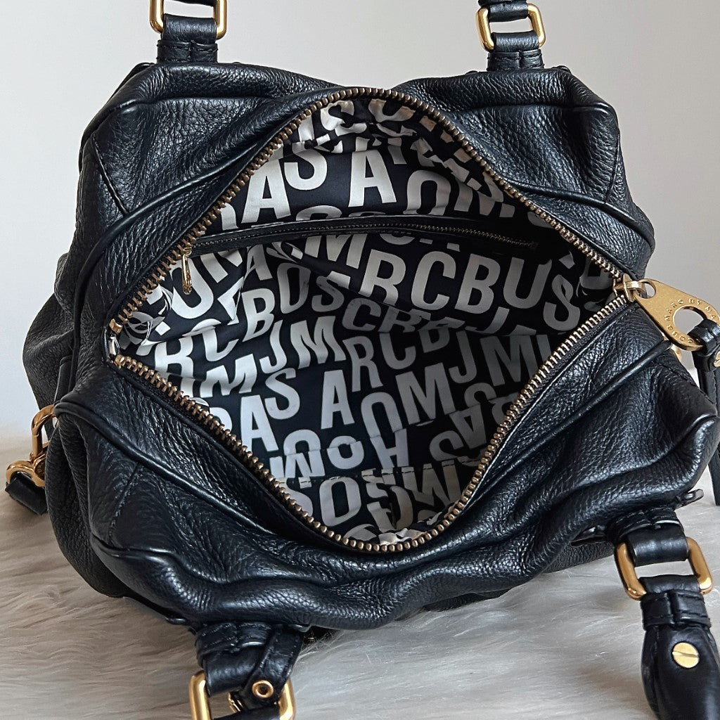 Marc Jacobs Black Leather Classic Q 2 Way Shoulder Bag