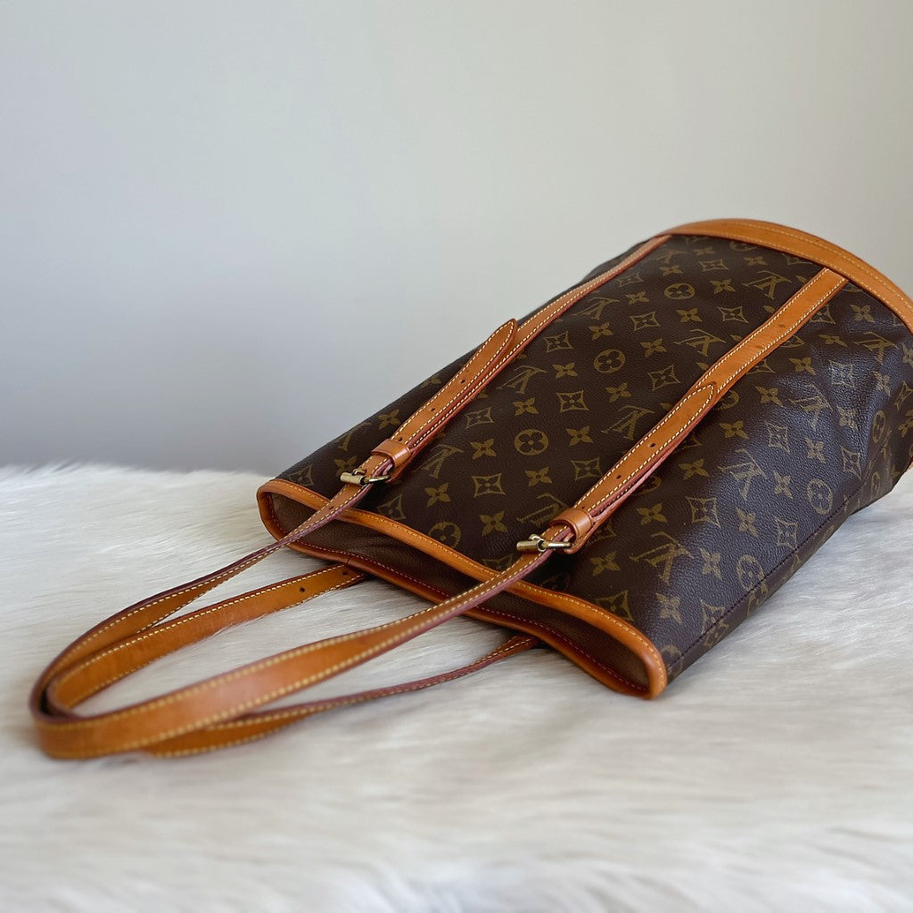 Louis Vuitton Signature Monogram Bucket GM Shoulder Bag