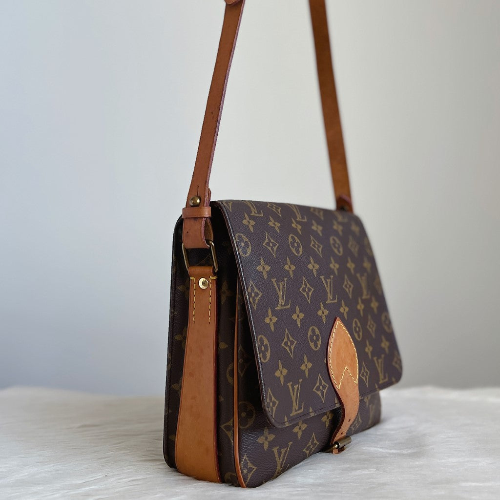 Louis Vuitton Signature Monogram Cartouchiere GM Crossbody Shoulder Bag