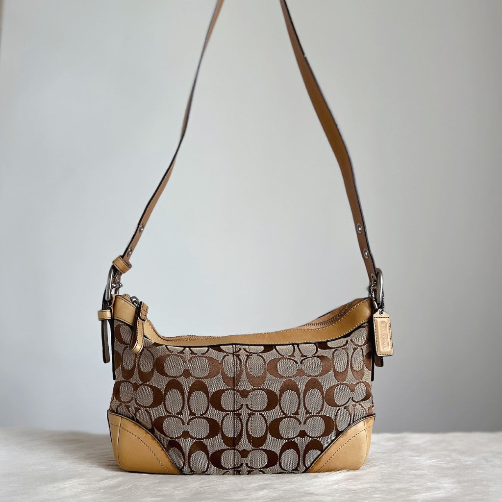 Coach Leather Monogram Messenger Crossbody Shoulder Bag