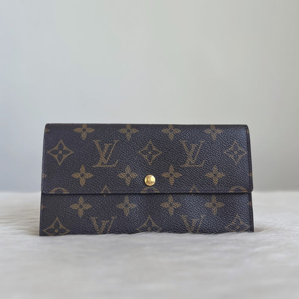 Louis Vuitton Monogram Classic Zip Compartment Long Wallet