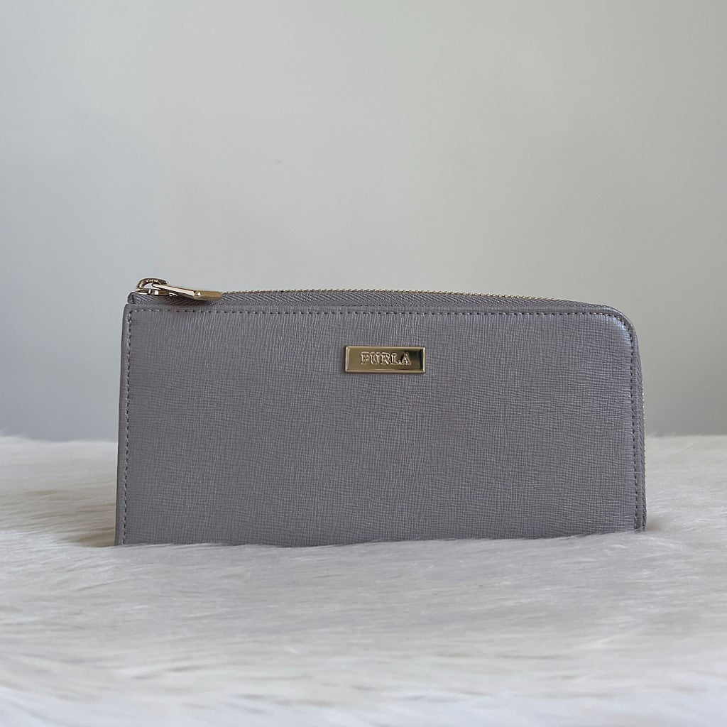 Furla Grey Leather Zip Compartment Long Wallet Excellent